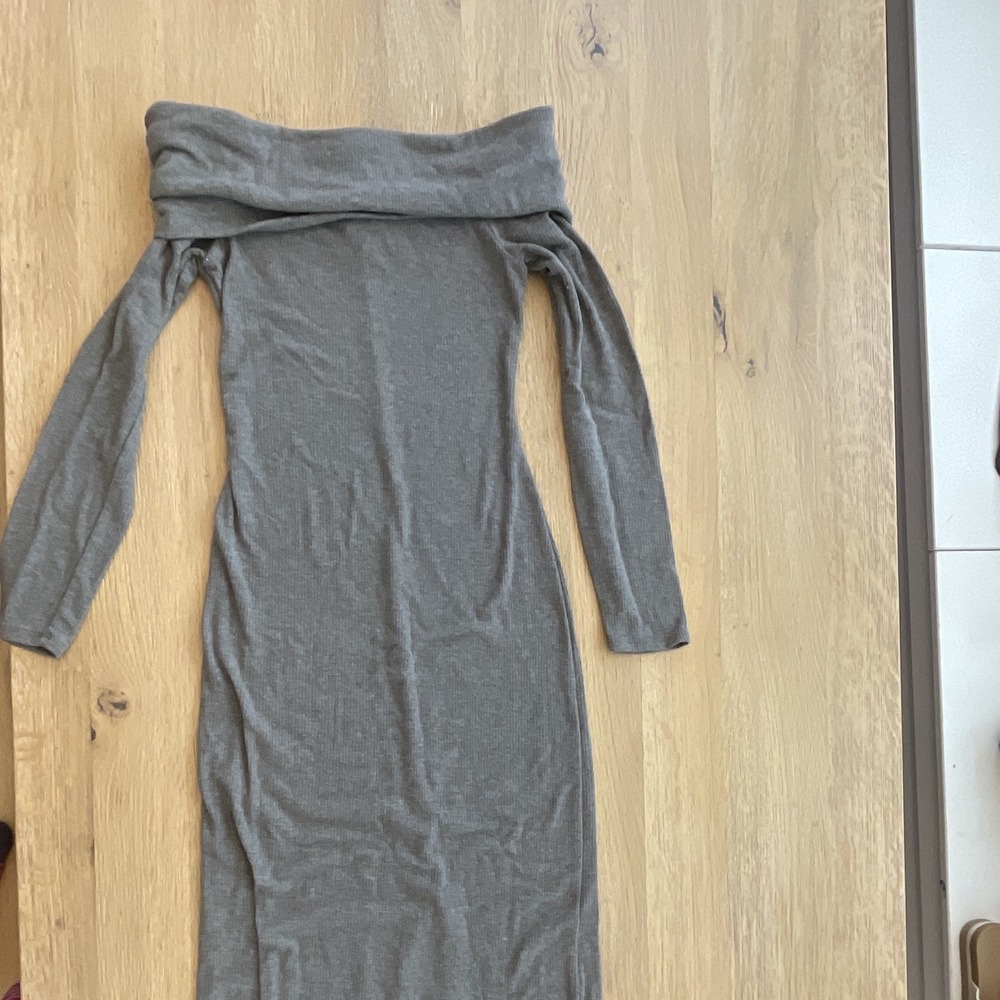 Wild Fable Women's Gray Off Shoulder Long Sleeve Knit Jumpsuit Size S